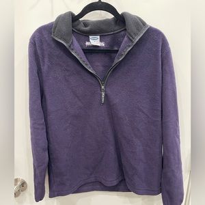 Old Navy women’s Purple half zip pull over fleece size M
